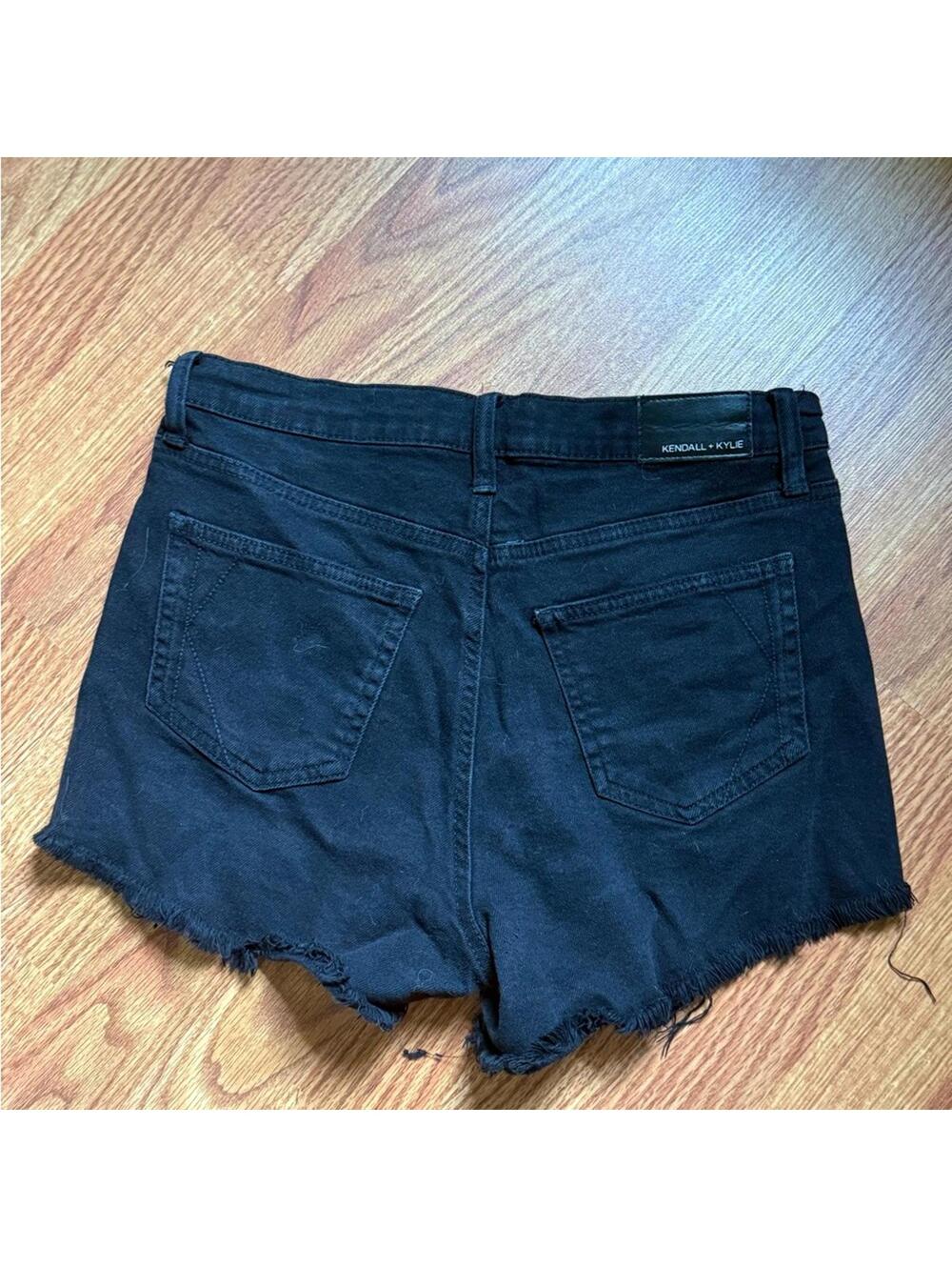 Women's Jeans | Shorts | Kendall + Kylie | Size 7/28 - Picture 2 of 4